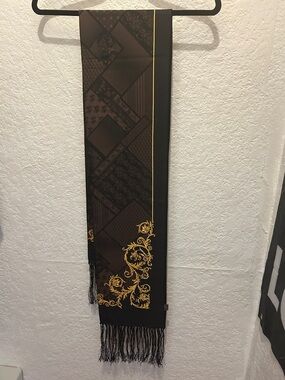 Black and Gold Patterned Scarf